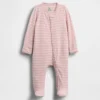 Baby First Favorites: mono con pies