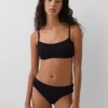 Bajo de bikini