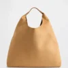 Bolso tote holgado de gamuza vegana