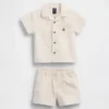 Conjunto de camisa con bolsillo para bebé