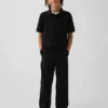 Pantalones caqui rectos y holgados de estilo uniforme moderno para niños