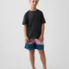 Pantalones cortos GapFit de malla reciclada de 6" para niños