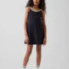 Vestido deportivo sin mangas para niños