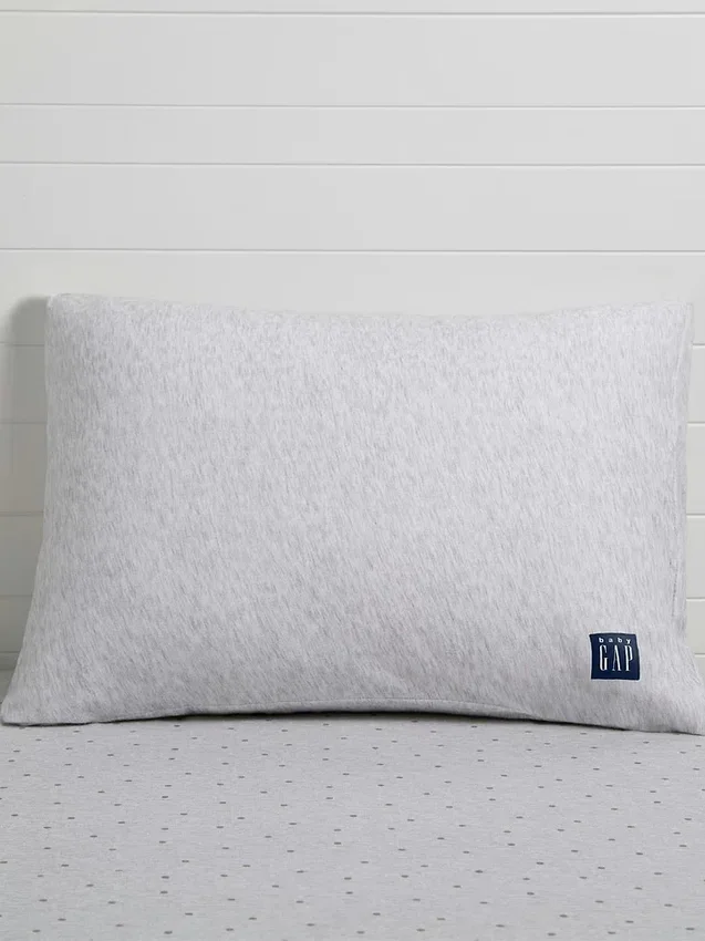 Almohada de espuma con memoria para niños pequeños de babyGap con 2 fundas refrescantes