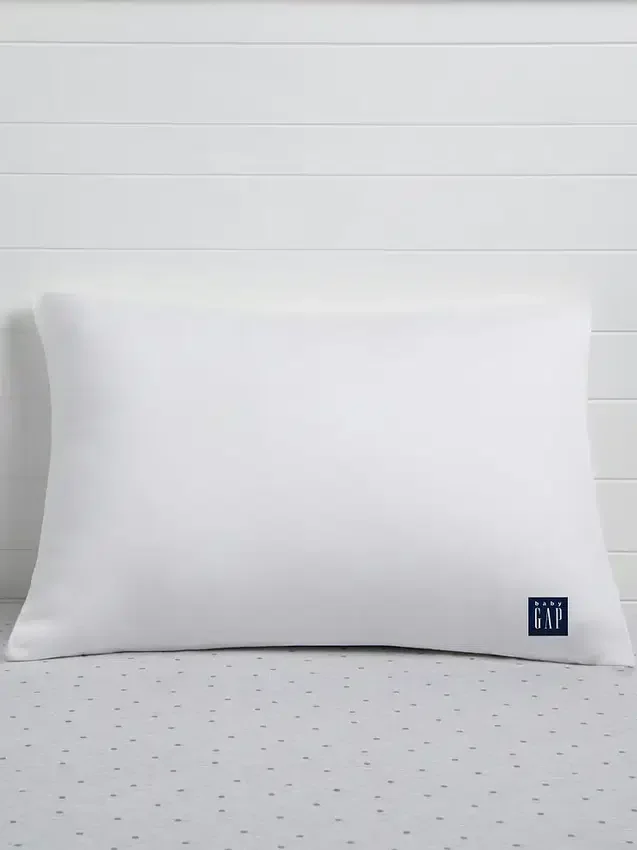 Almohada para niños pequeños babyGap con 2 fundas refrescantes