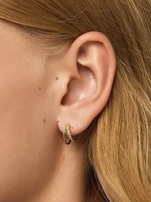 Ana Luisa Toda: Mini aretes de aro doble