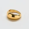 Anillo grueso con forma de cúpula de Admiral Row