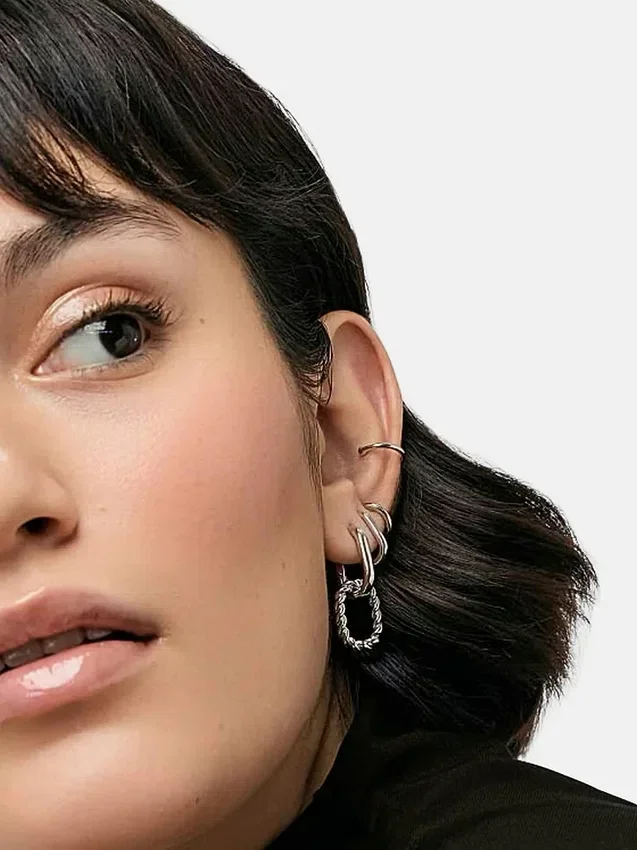 Aretes de aro doble de plata «Ash» de Ana Luisa
