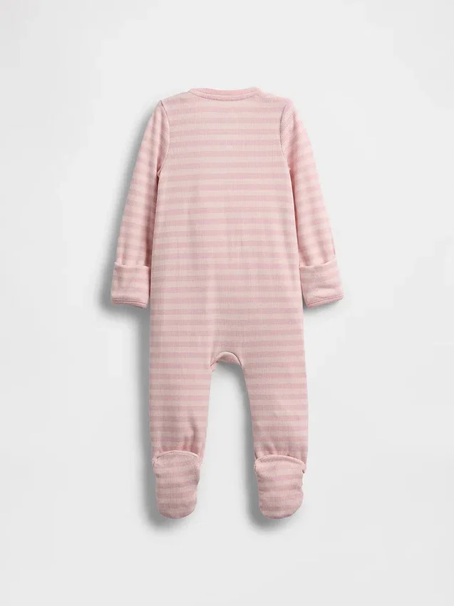 Baby First Favorites: mono con pies