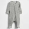 Baby First Favorites: mono con pies de punto fino