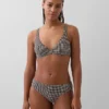 Bajo de bikini