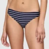 Bikini clásico de las partes de abajo