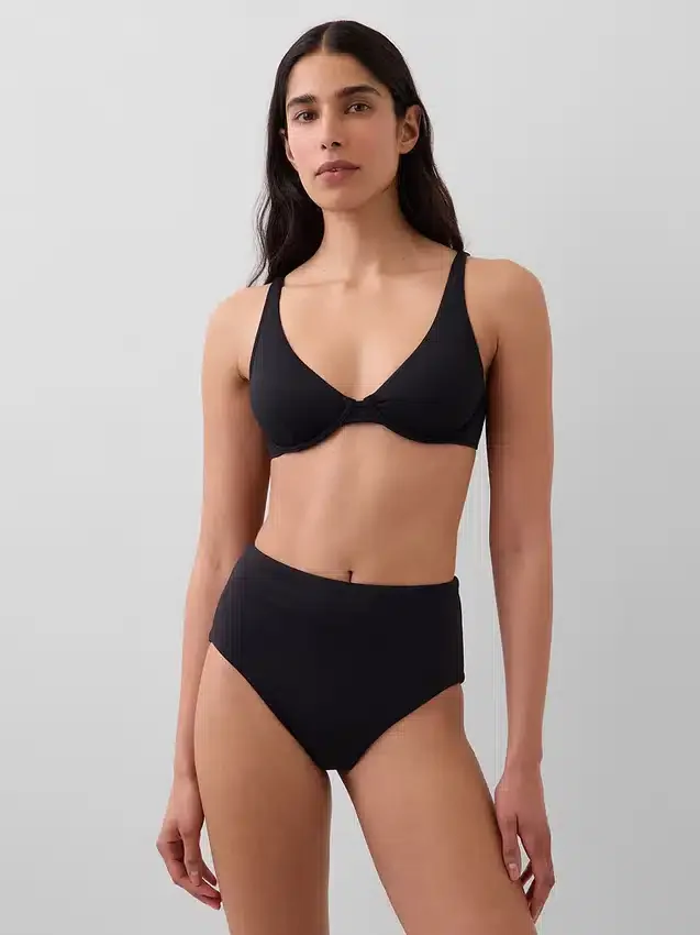 Bikini de talle alto para las partes de abajo