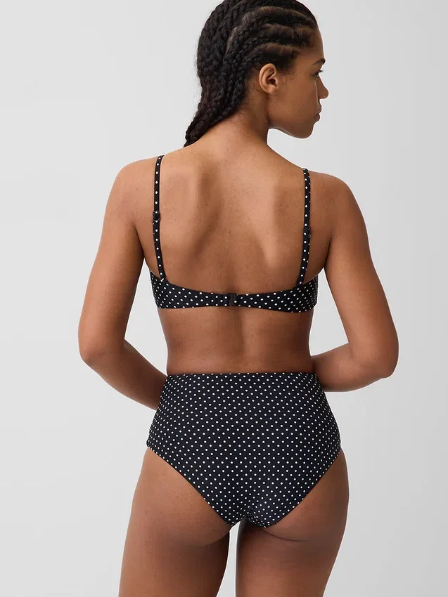 Bikini de talle alto para las partes de abajo