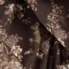 Blusa con cuello en V y volantes