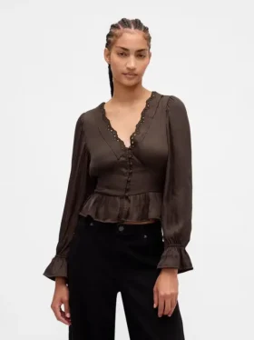 Blusa con peplum, cuello en V y ojales