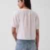 Blusa corta con pinzas y mangas hasta el codo