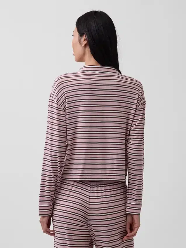 Blusa corta de pijama de modal súper suave