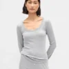 Blusa de pijama con ribete de encaje y patrón de mini acanalado