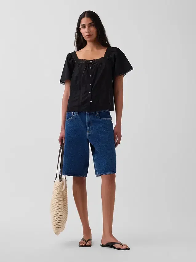Blusa holgada de cuello cuadrado con ribete de encaje