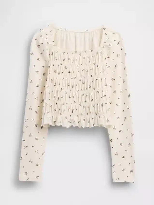 Blusa infantil con cuello cuadrado y fruncido