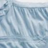 Blusa infantil de mangas abullonadas con ribete de encaje