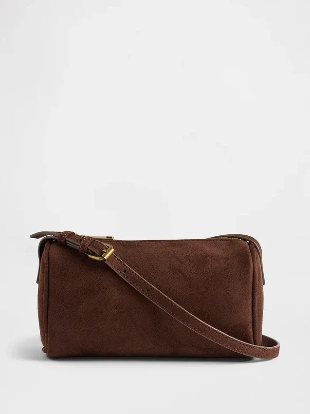 Bolso tipo barril de gamuza vegana