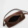 Bolso tipo barril de gamuza vegana