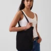 Bolso tipo tote de crochet