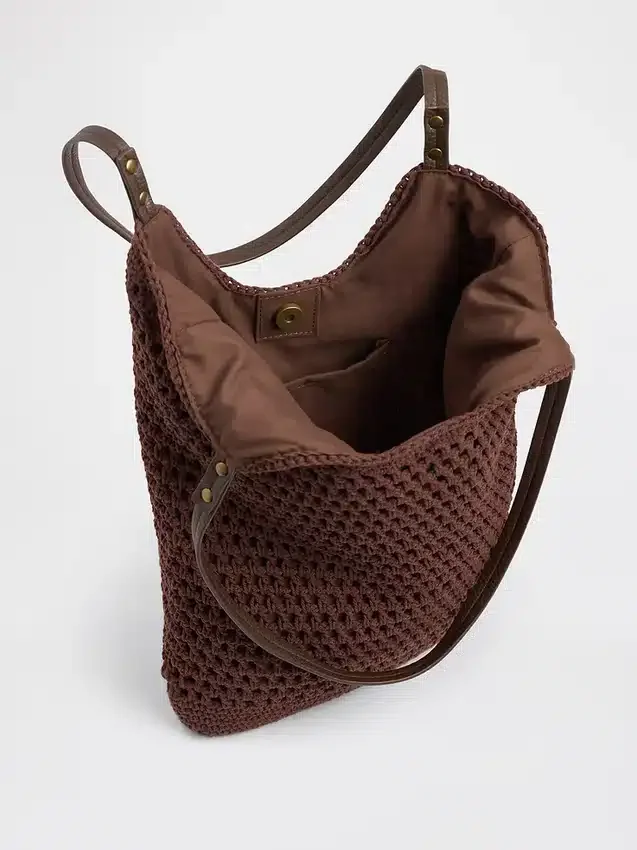 Bolso tipo tote de crochet