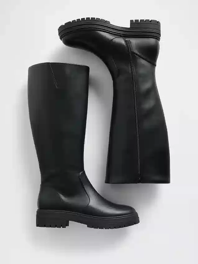 Botas altas de cuero vegano con suela de tacos