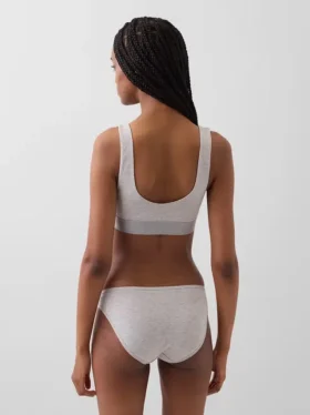 Bralette de algodón orgánico elástico con el Gap Logo