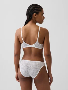 Bralette de encaje Madesoft con escote profundo
