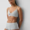 Bralette triangular sin costuras con tejido acanalado