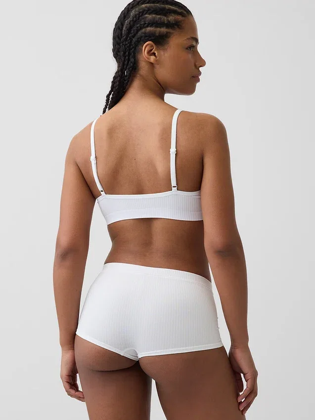 Bralette triangular sin costuras con tejido acanalado