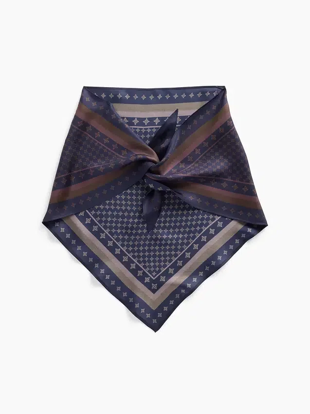 Bufanda triangular extragrande 100 % seda