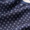 Bufanda triangular extragrande 100 % seda