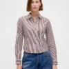 Camisa ajustada corta de algodón orgánico