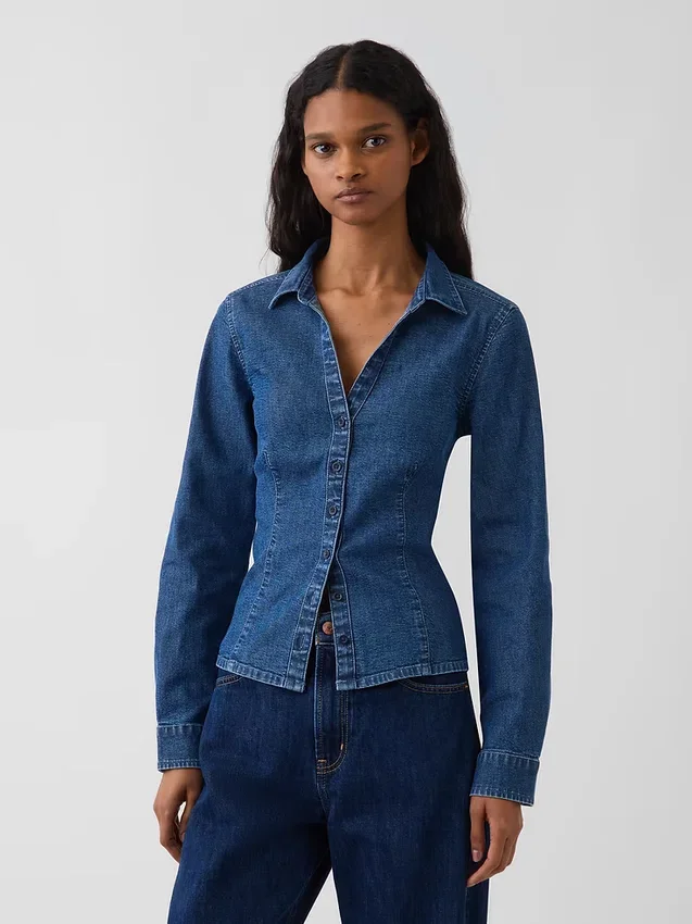 Camisa ajustada de mezclilla