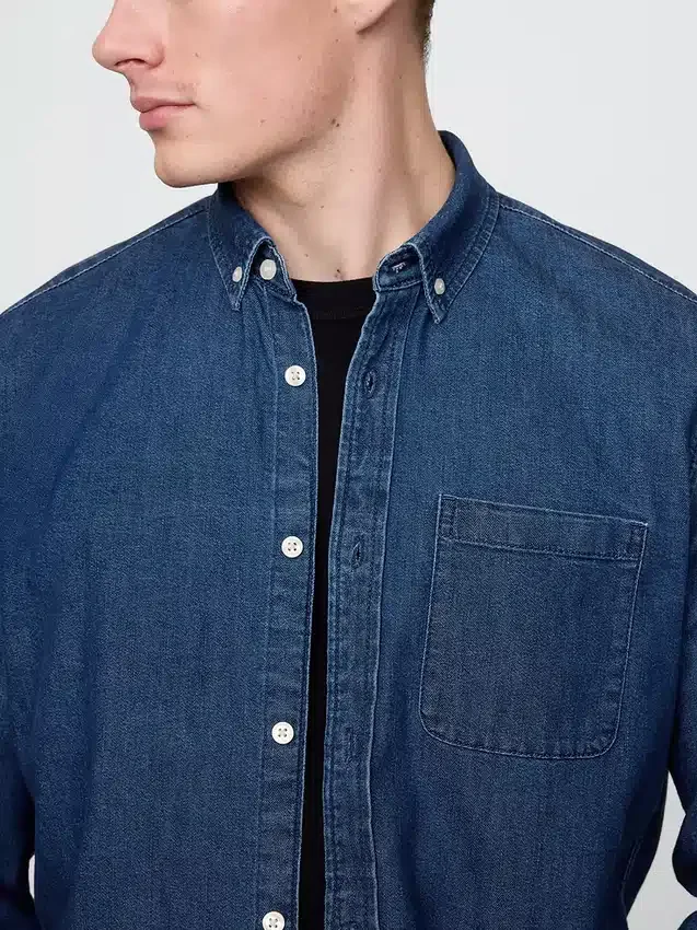 Camisa de mezclilla con bolsillos
