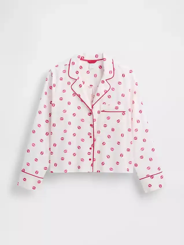 Camisa de pijama holgada de popelín «Kiss» de GAP × Summer Fridays