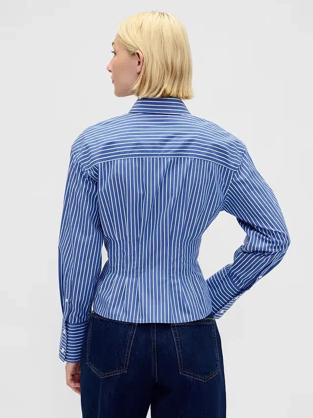 Camisa entallada de popelín de algodón orgánico