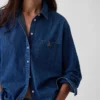 Camisa grande de mezclilla