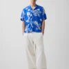 Camisa holgada con cuello camp