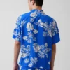 Camisa holgada con cuello camp