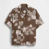 Camisa holgada con cuello camp