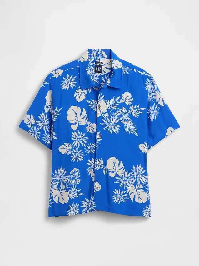 Camisa holgada con cuello camp