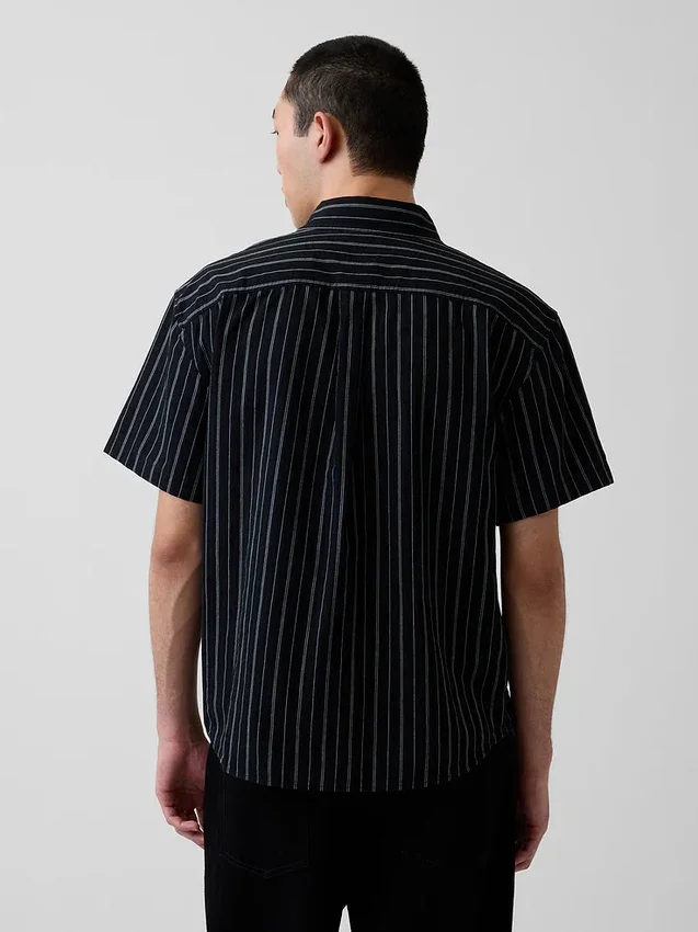 Camisas de corte holgado con dobladillo curvo y rayas de seersucker