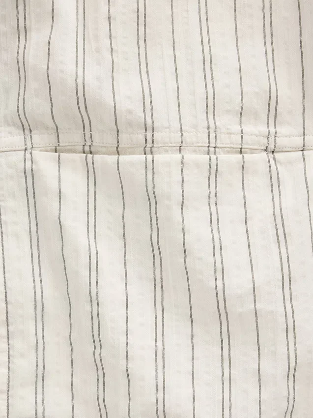 Camisas de corte holgado con dobladillo curvo y rayas de seersucker