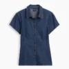 Camisas de mezclilla con mangas casquillo
